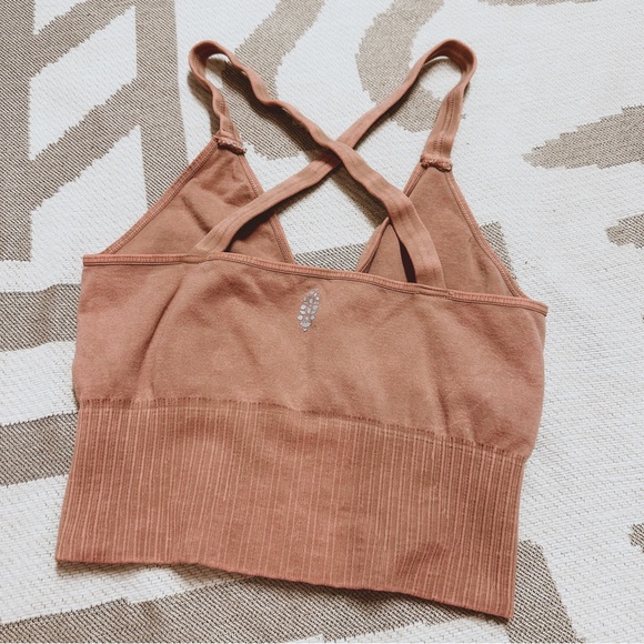 ❌SOLD❌Free People movement good karma crop nude pink sports bra top XS / S - Picture 6 of 6